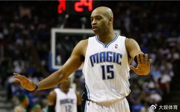球探体育-卡特是四大分卫实力最差的？巅峰期的卡特人气之高，四大分卫之首|艾弗森|扣篮|体育赛事讨论|文斯-卡特|悉尼奥运会_新浪体育_新浪新闻